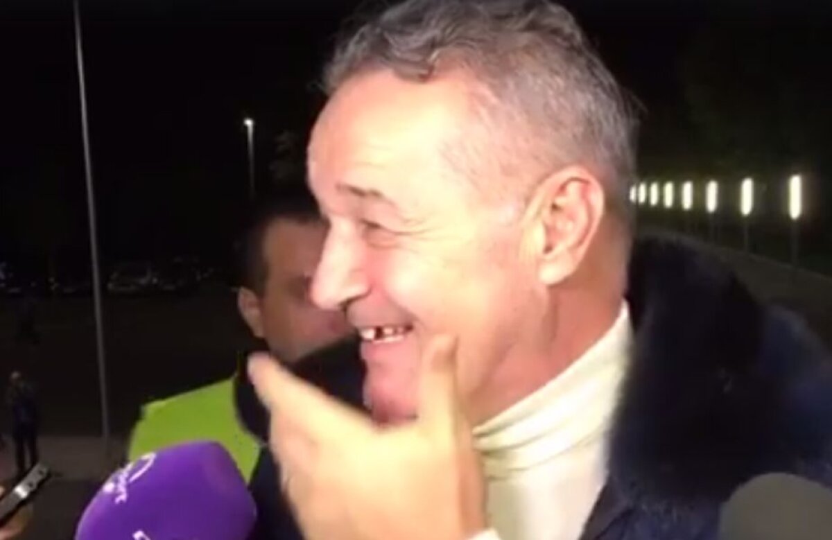 GALERIE FOTO Știrbei Vodă! :)) Scene haioase cu Becali la intrarea pe stadion: a rămas fără un dinte!