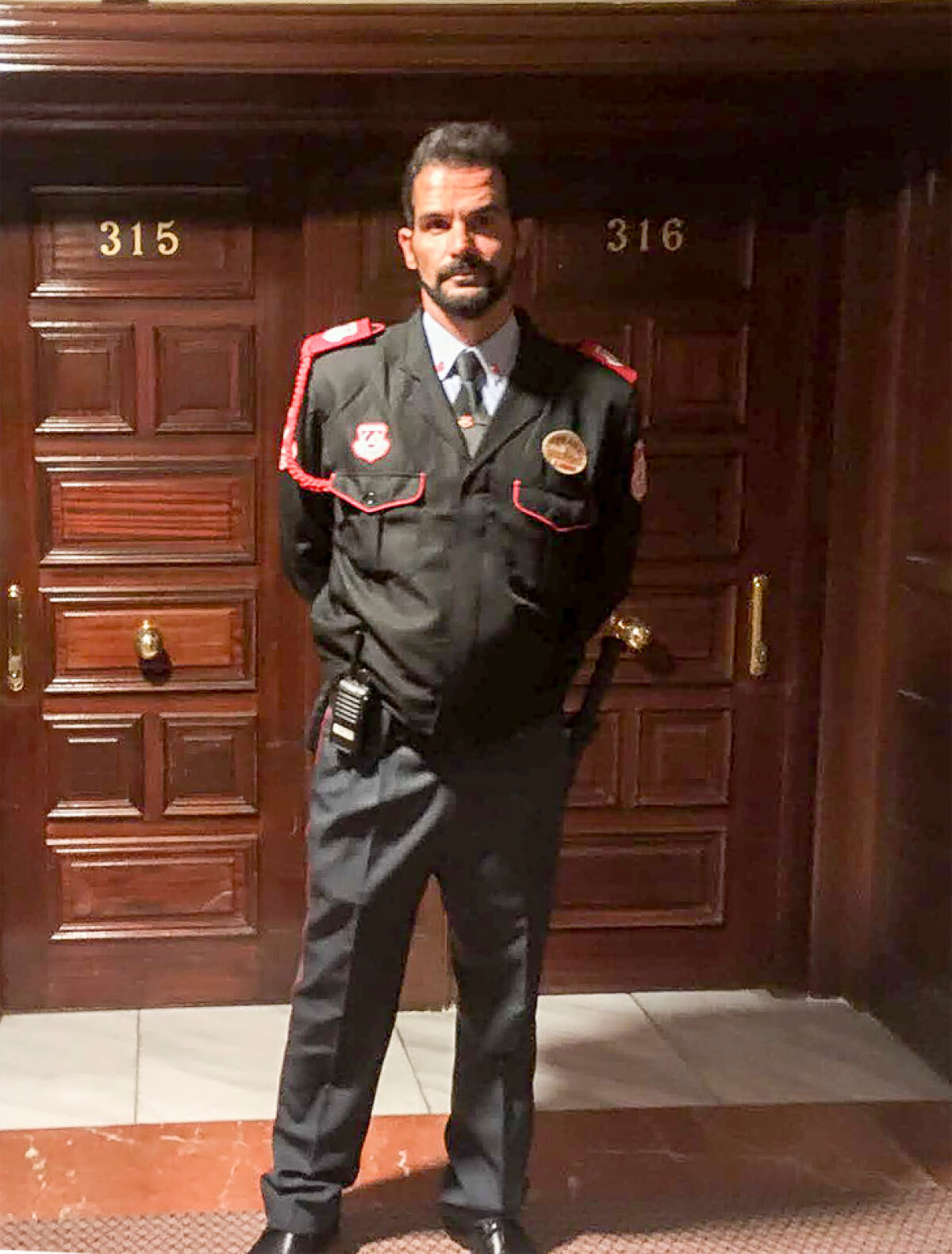 FOTO Gareth Bale, în pericol! Camera sa de hotel e păzită de 3 polițiști înarmați, după un scandal cu bani și droguri