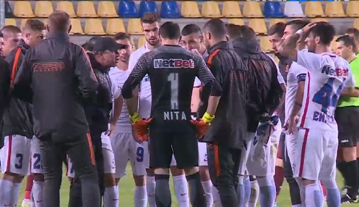 GALERIE FOTO Criză de nervi a lui Reghe imediat după meciul cu FC Voluntari! Doi jucători au fost criticați