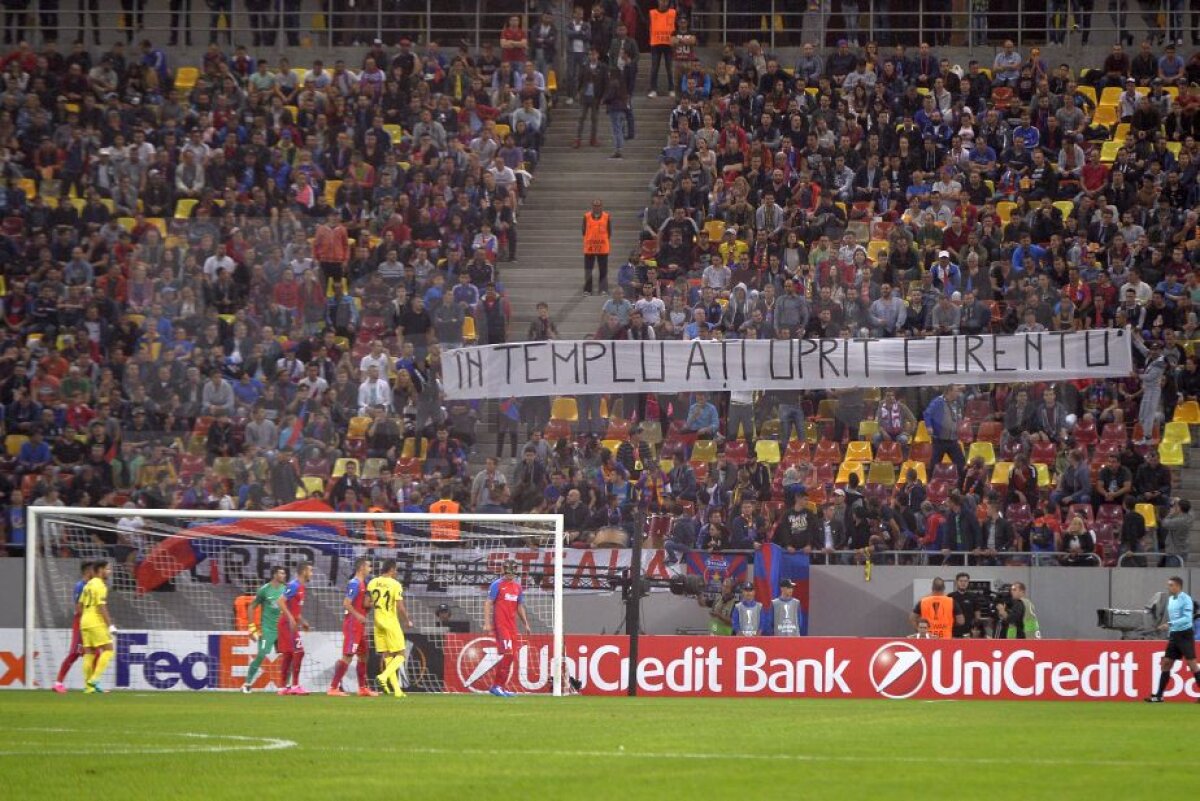 FOTO Noua galerie a Stelei a apărut la meciul cu Villarreal! Torțe, fumigene și un banner surpriză pe Arena Națională