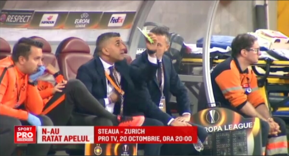 FOTO Tactica vine de sus » Ce au surprins camerele TV la Steaua - Villarreal: adevăratul antrenor era în lojă!