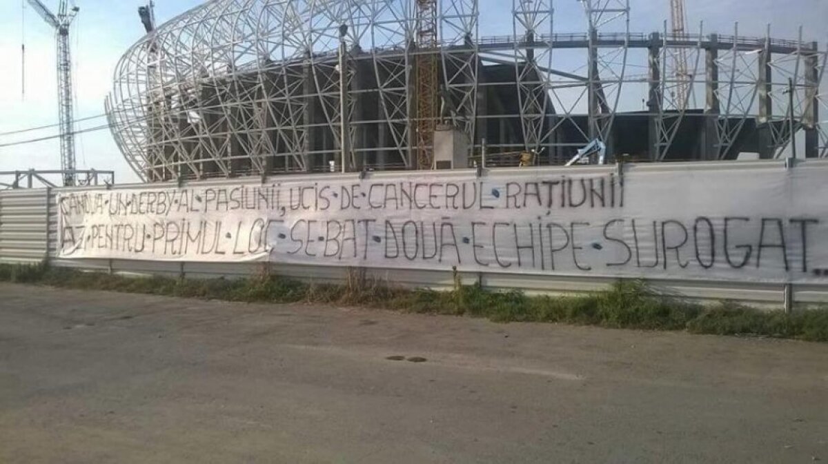 FOTO Oltenii la putere » Peste 2.000 de ultrași ai formației din Bănie au dat tonul la spectacol