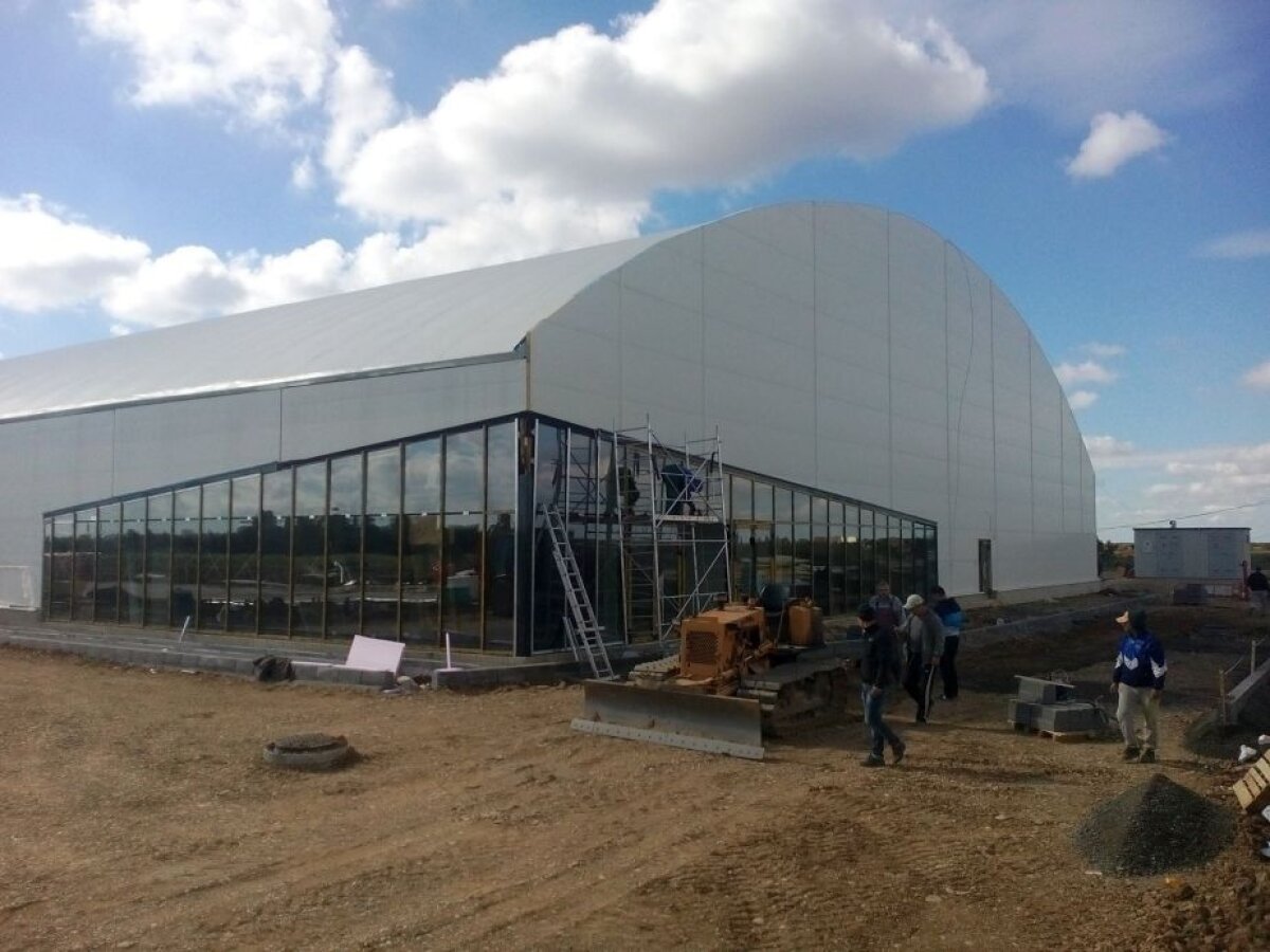 GALERIE FOTO Patinoarul făcut de Ion Țiriac este aproape gata! Imagini din construcția de la Otopeni