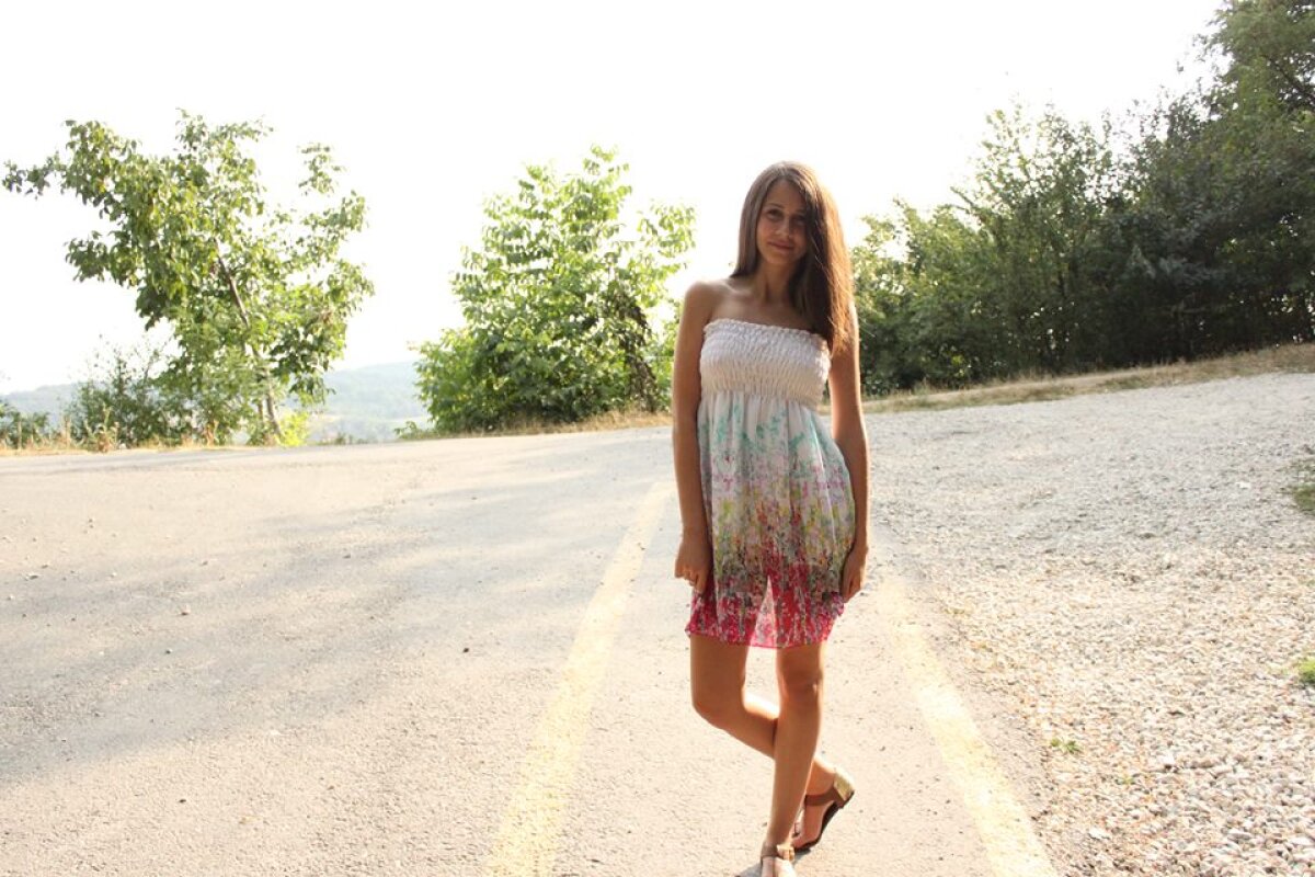 GALERIE FOTO Și-a găsit marea iubire de când a venit la Dinamo » L-a cucerit o brunetă de 18 ani