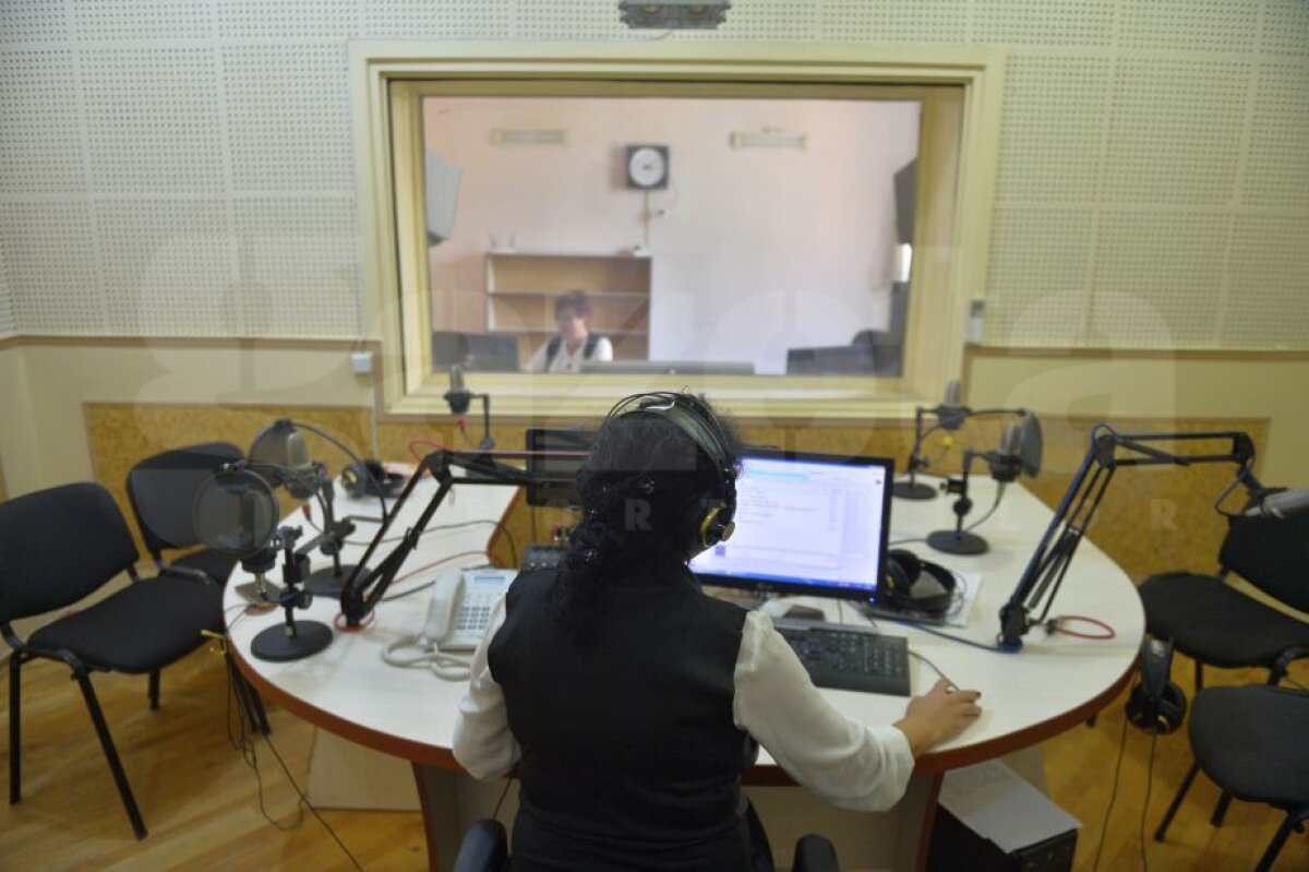 EXCLUSIV GALERIE FOTO Am fost la Radio Erevan, locul în care au luat naștere celebrele bancuri din vremea comunismului! 