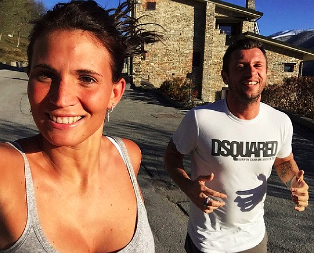 FOTO Antrenoarea lui FantAntonio » Soția sexy și sportivă a lui Cassano îl pune la muncă pe fotbalist