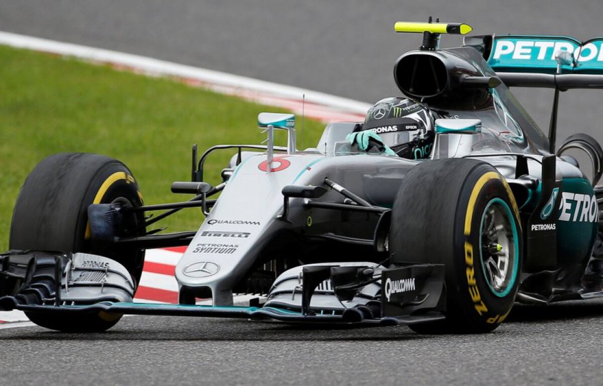 GALERIE FOTO Victorie pentru Rosberg în Japonia! Neamțul se distanțează față de rivalul Hamilton! Mercedes a câștigat titlul mondial la constructori