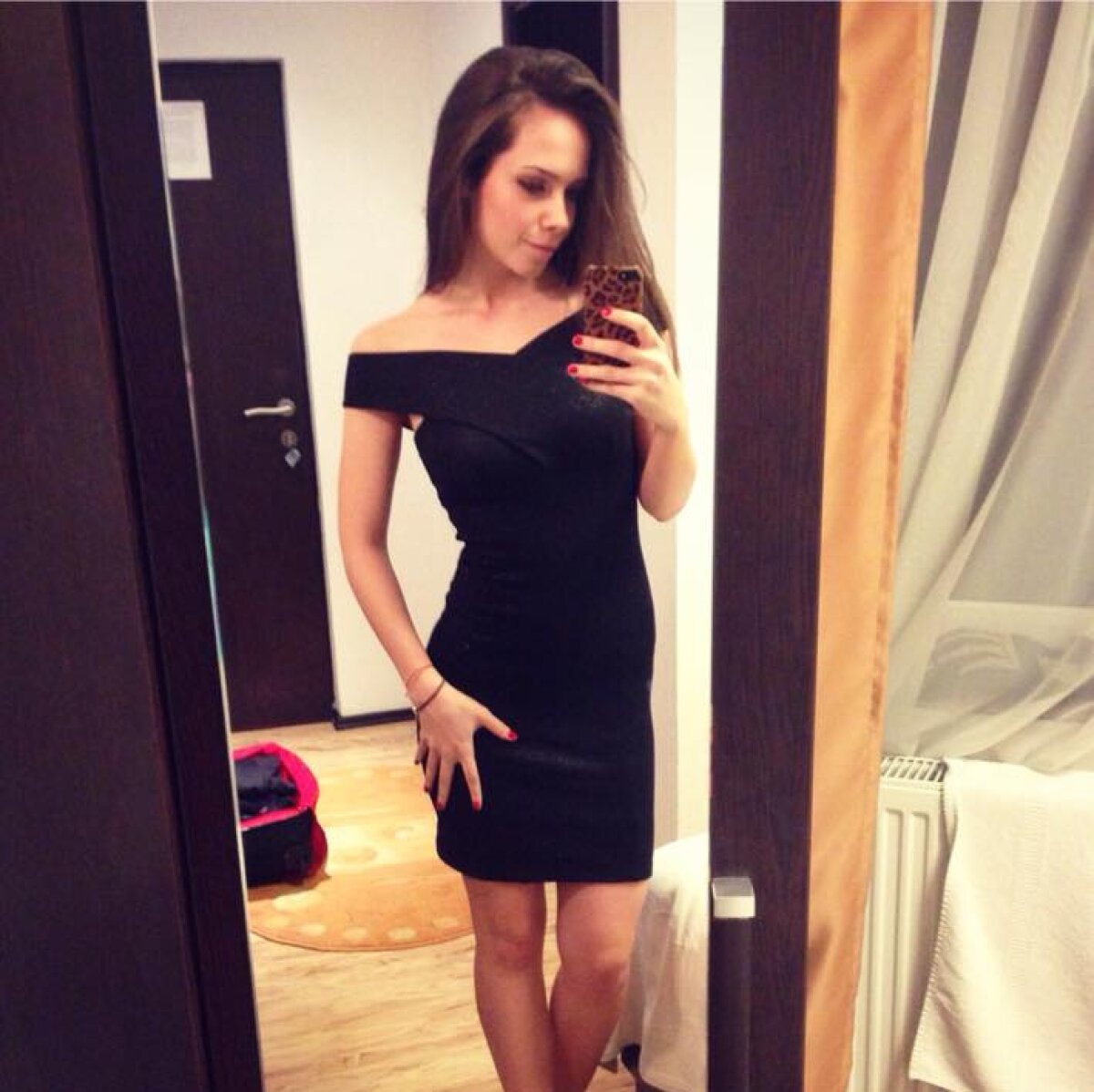 GALERIE FOTO Răzvan Marin are o iubită extrem de sexy! 16 imagini hot cu partenera noii vedete a naționalei