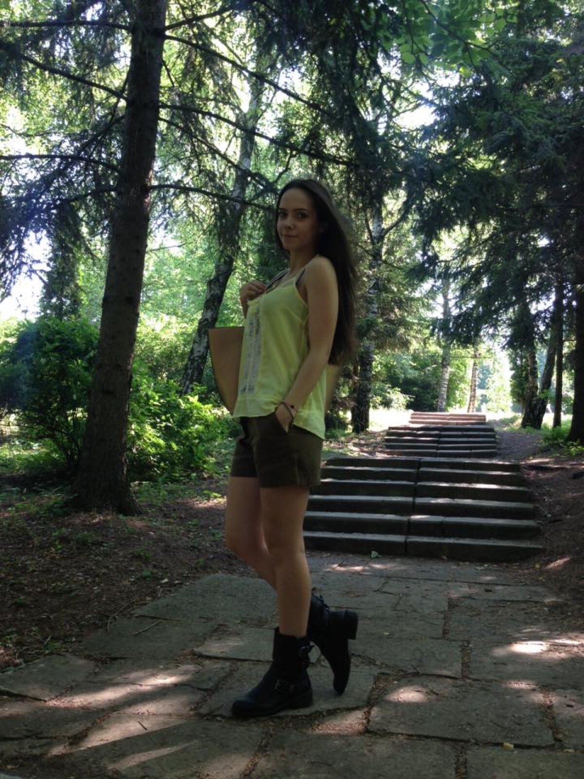 GALERIE FOTO Răzvan Marin are o iubită extrem de sexy! 16 imagini hot cu partenera noii vedete a naționalei