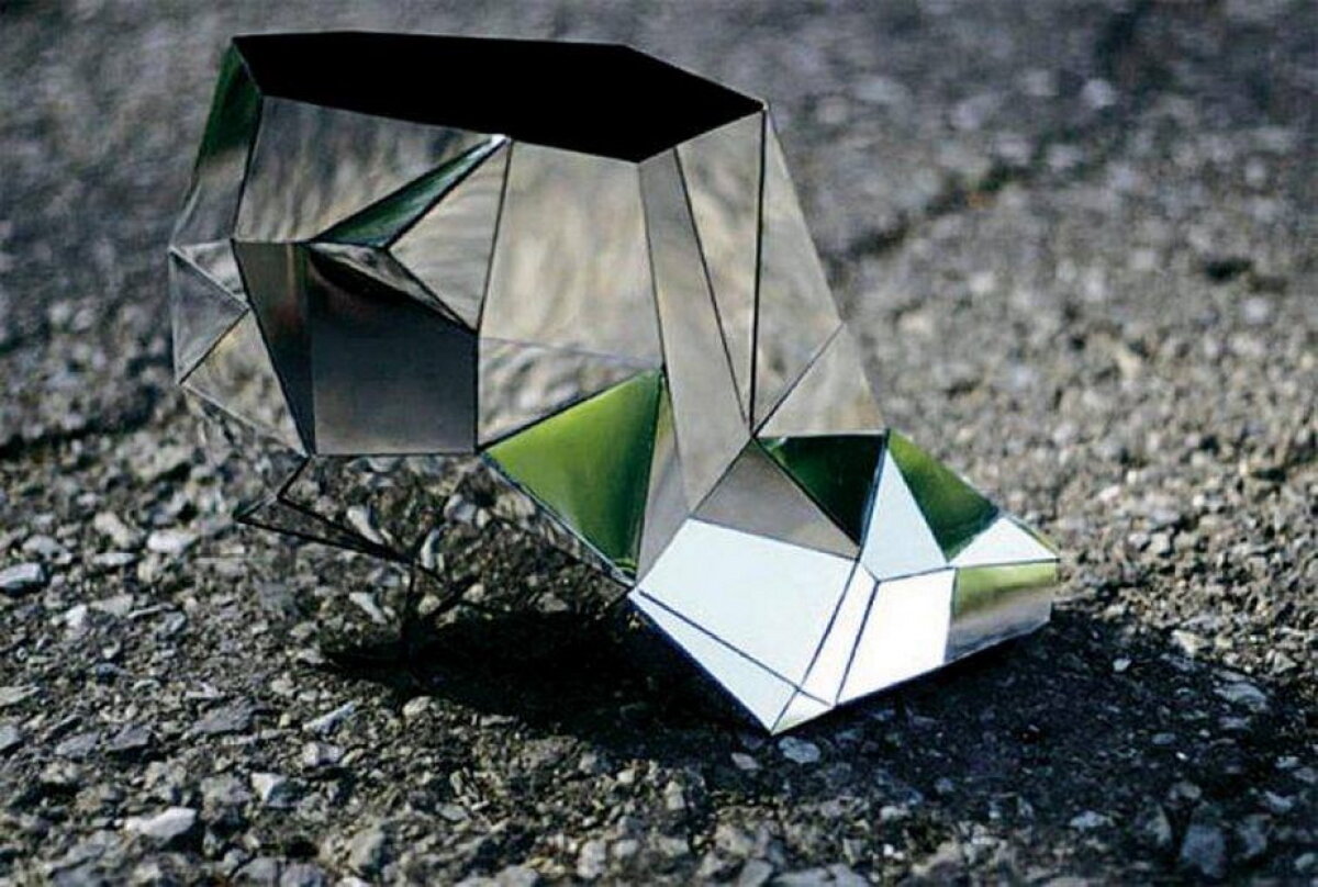 GALERIE FOTO » Cei mai ciudaţi 50 de pantofi din lume