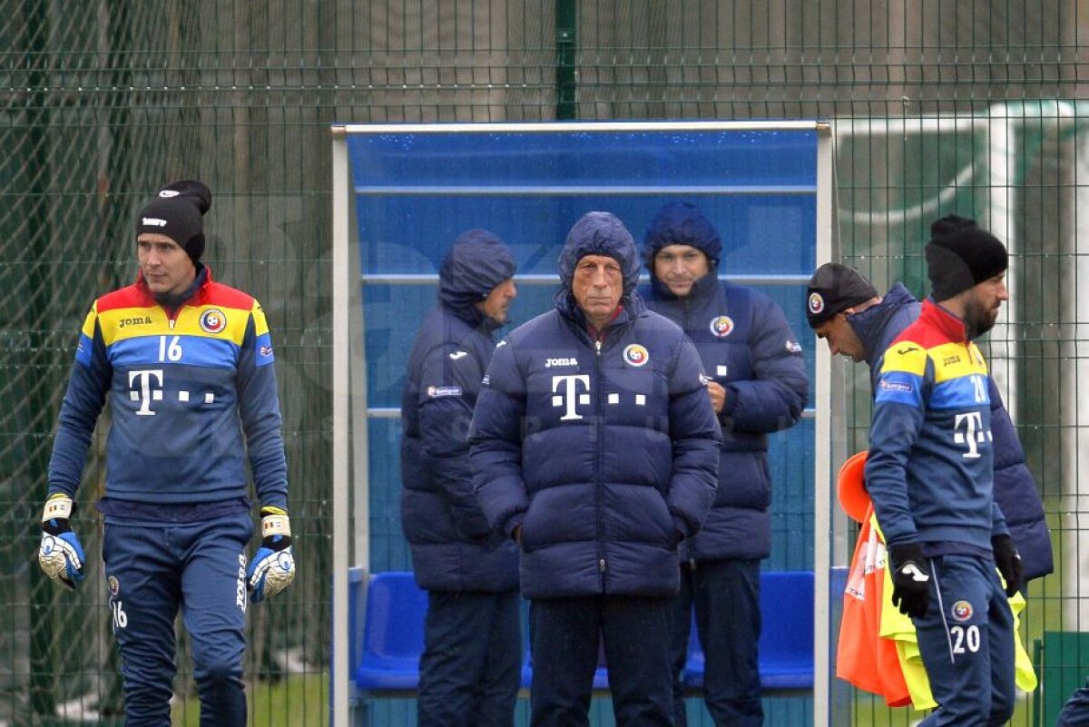 GALERIE FOTO "Tricolorii" s-au antrenat astăzi cu căciulile pe cap » Peste ce temperatură au dat ai noștri în Kazahstan