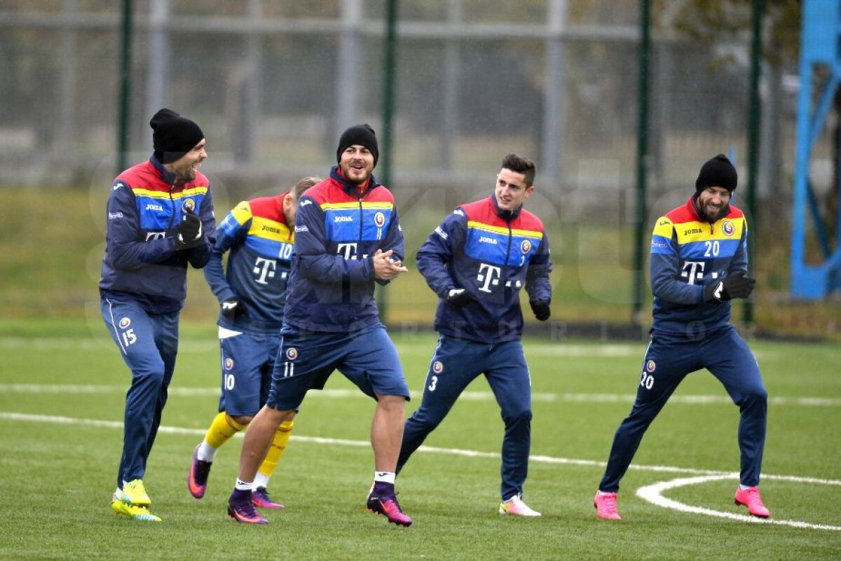 GALERIE FOTO "Tricolorii" s-au antrenat astăzi cu căciulile pe cap » Peste ce temperatură au dat ai noștri în Kazahstan