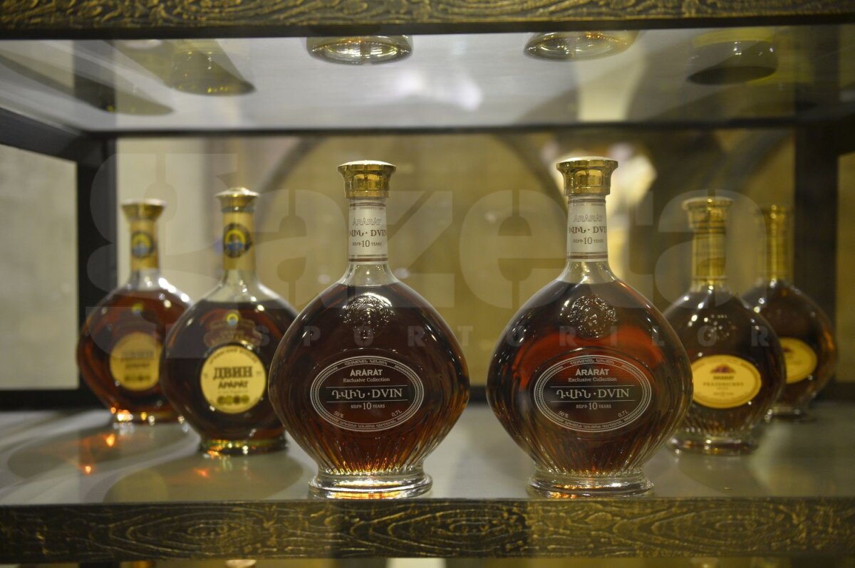 Coniacul lui Băsescu » O fabrică de brandy din Armenia a fost vizitată de doi foști președinți ai României