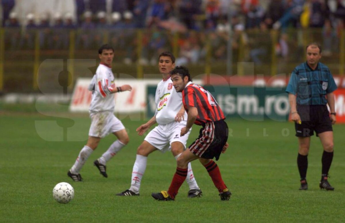 GALERIE FOTO "Briliantul" revine după 16 ani în Ștefan cel Mare » 10 imagini RARE cu Mutu la Dinamo!