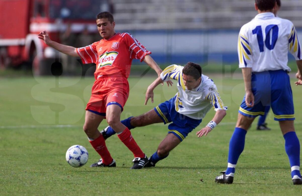 GALERIE FOTO "Briliantul" revine după 16 ani în Ștefan cel Mare » 10 imagini RARE cu Mutu la Dinamo!