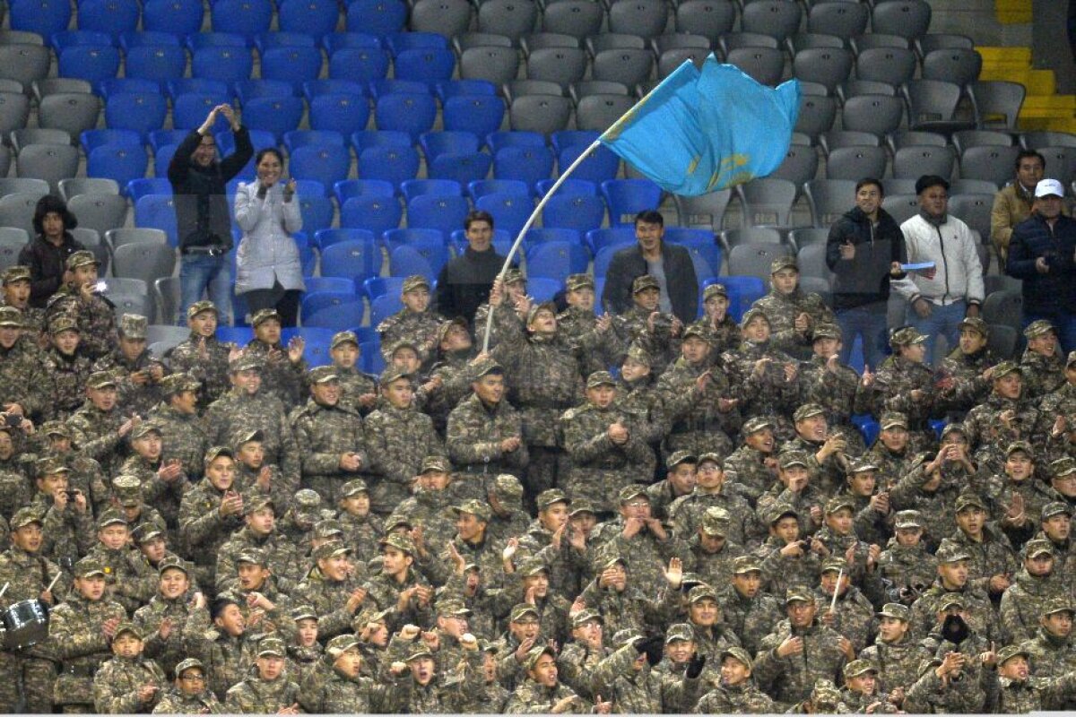 GALERIE FOTO Ca pe Ghencea odinioară! Imagini colosale de pe stadionul din Astana!