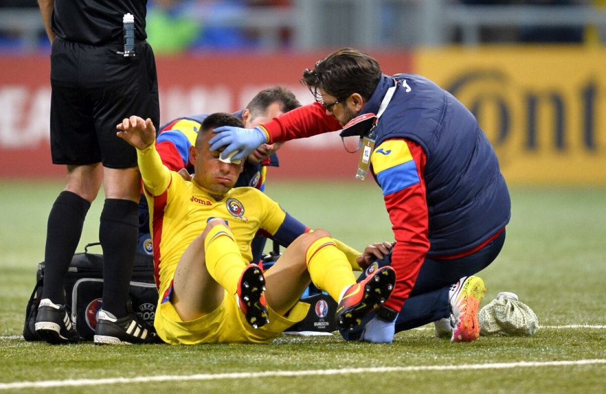 GALERIE FOTO Fără iarbă, fără goluri! » România a remizat în Kazahstan, 0-0, pe un teren imposibil și cu un arbitraj dubios
