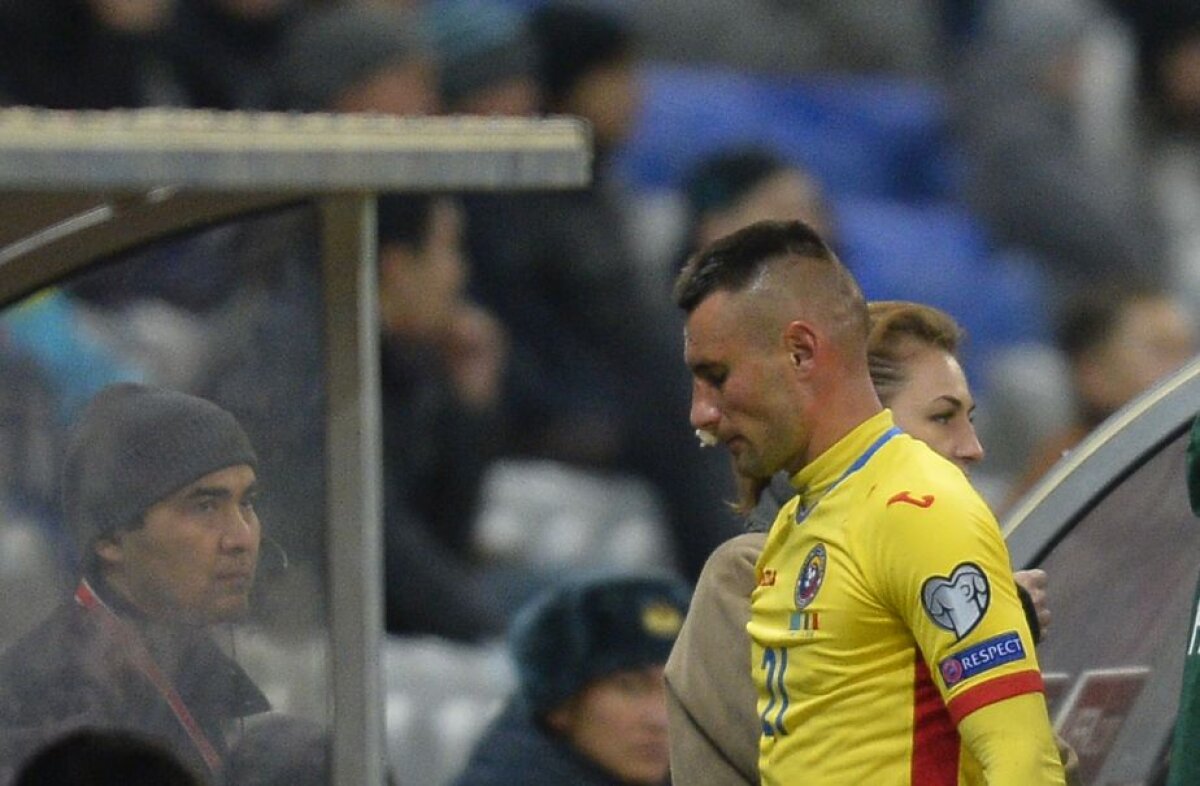 GALERIE FOTO Fără iarbă, fără goluri! » România a remizat în Kazahstan, 0-0, pe un teren imposibil și cu un arbitraj dubios