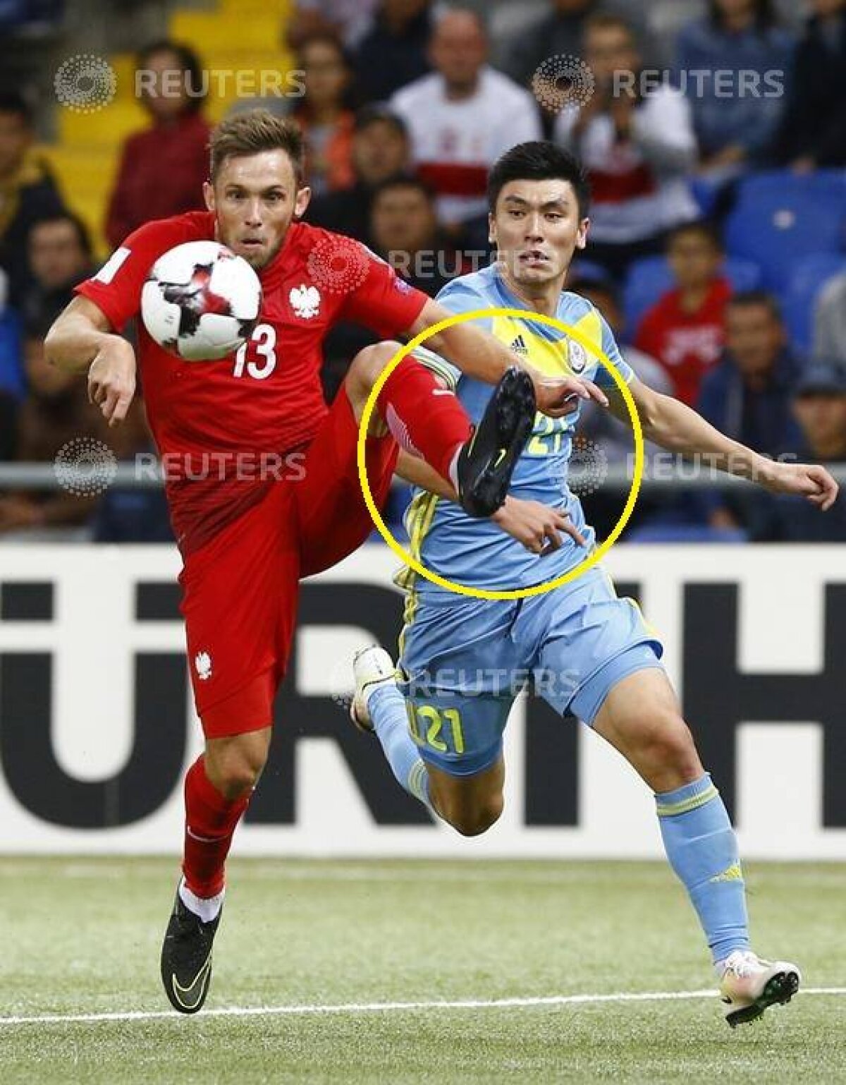 FOTO Polonezii ne-au dat clasă! Cum a pregătit rivala noastră meciul cu Kazahstan de pe "sinteticul blestemat"