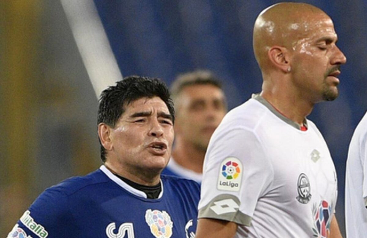 VIDEO + FOTO Obscenități la "meciul păcii", dar și faze memorabile cu Maradona, Veron, Totti și Ronaldinho în prim-plan