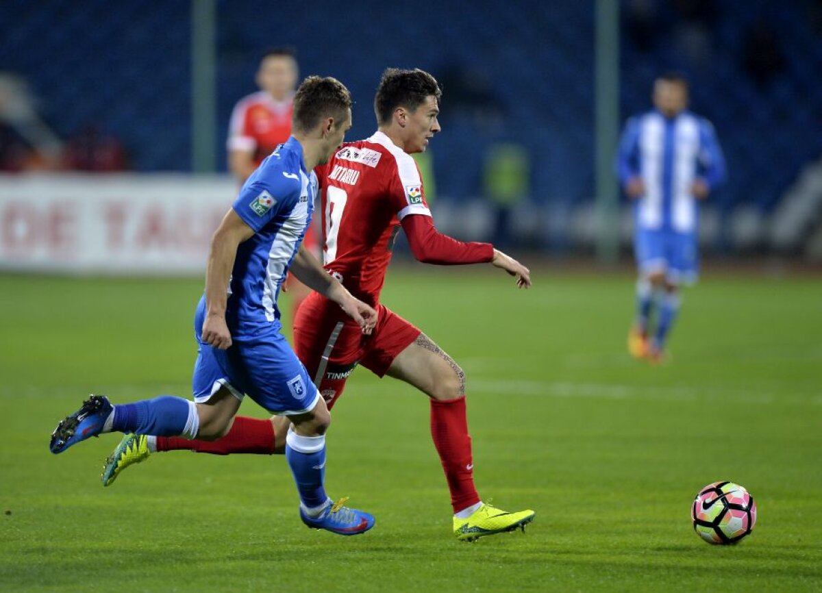 FOTO + VIDEO CS U Craiova o bate pe Dinamo, 2-1, și se apropie la 3 puncte de liderul Steaua » "Câinii" au ajuns la al treilea eșec consecutiv și se scufundă în clasament