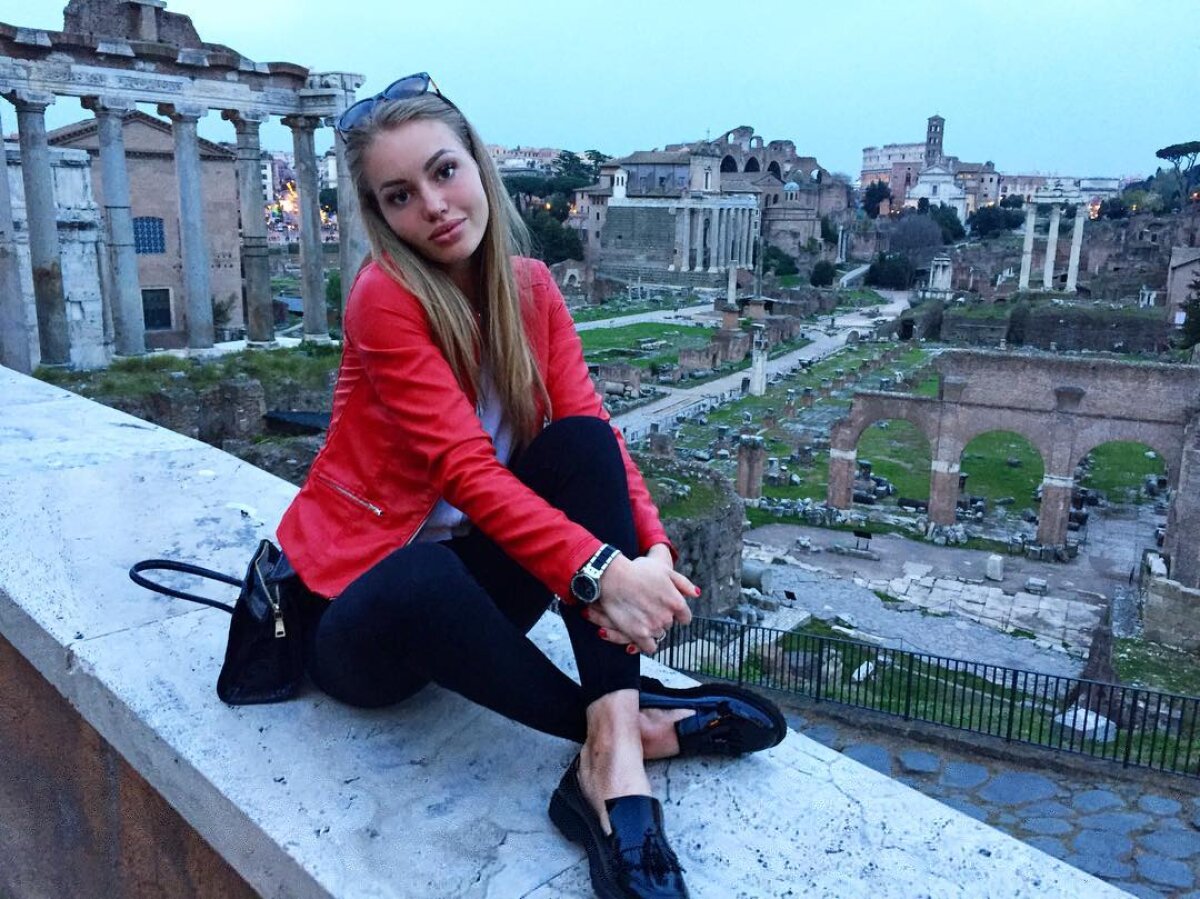 FOTO Vitezista Olga și mușchetarul » S-a întors cu mâna goală de la Rio, dar și-a găsit rapid consolarea în Siberia