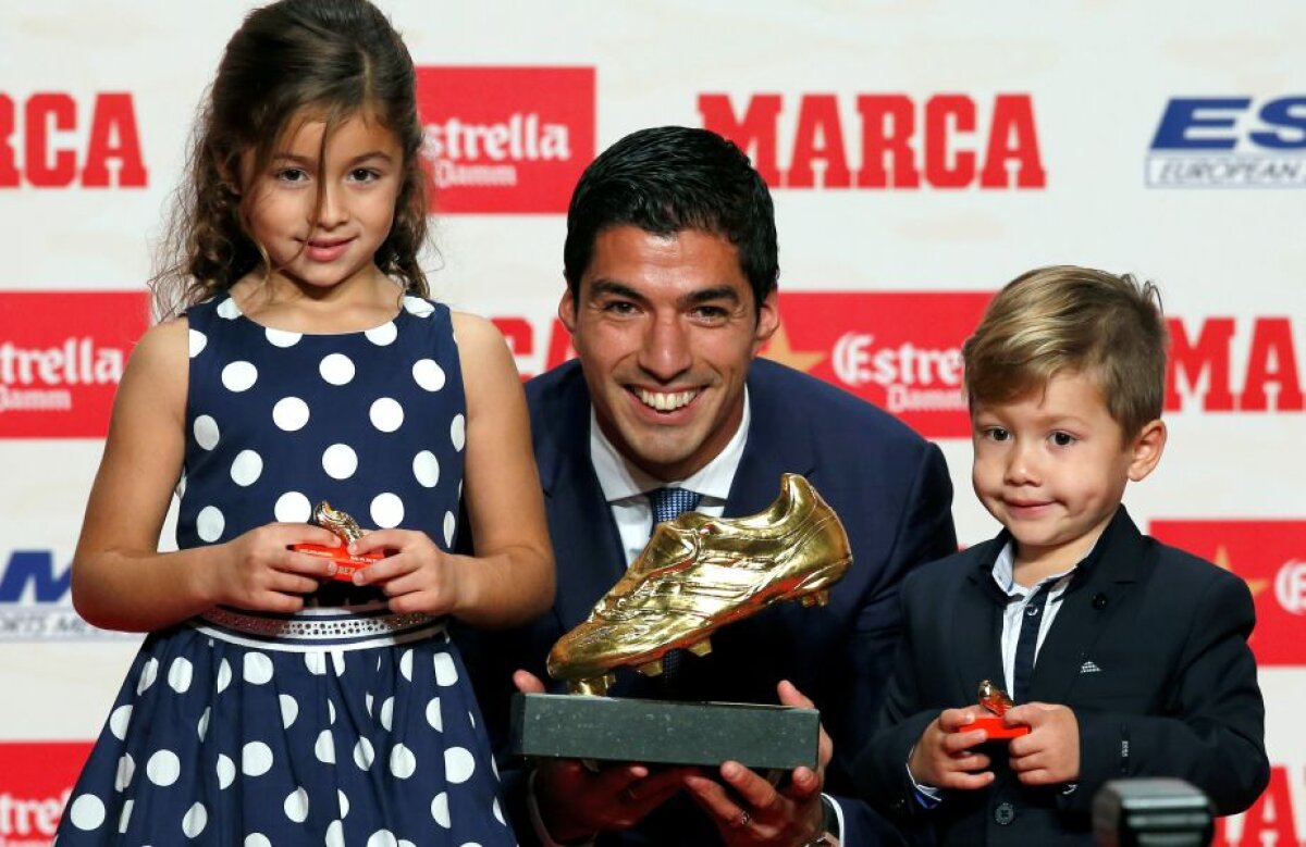 GALERIE FOTO Liverpool sau Barcelona? Luis Suarez a ridicat Gheata de Aur și a ales: "Acolo mă retrag!"