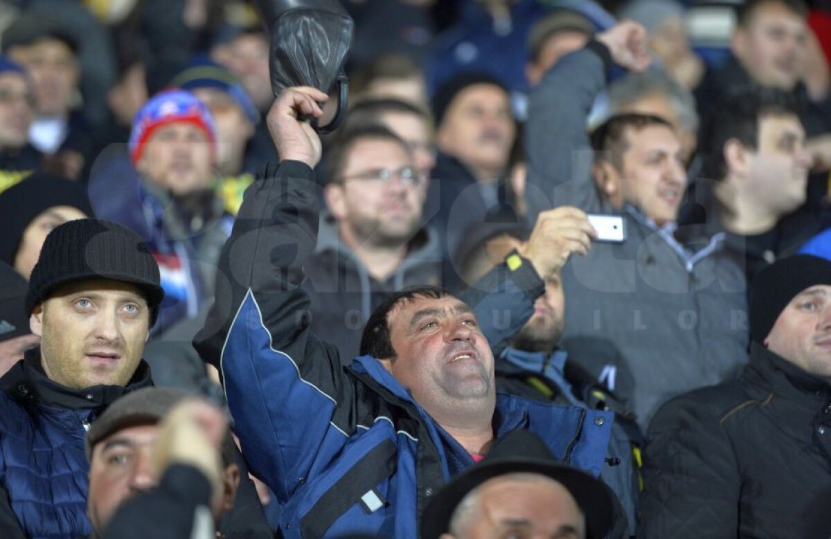 GALERIE FOTO și VIDEO Imagini incredibile de la Suceava » Ce se întâmpla în afara stadionului la startul partidei