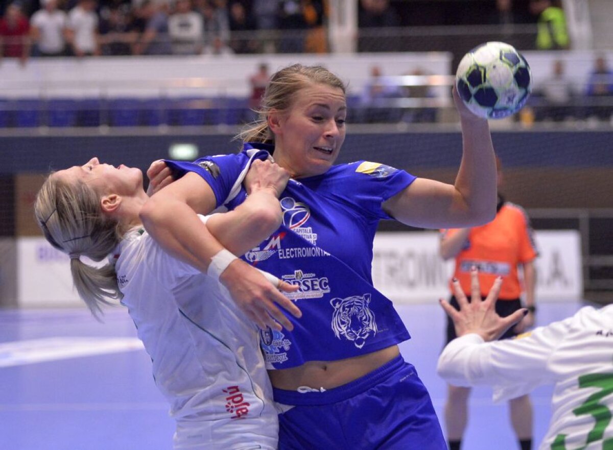 CSM a pierdut reeditarea finalei Ligii Campionilor din sezonul trecut cu Gyor! Bucureștencele au condus la pauză, dar echipa selecționerului României a revenit incredibil