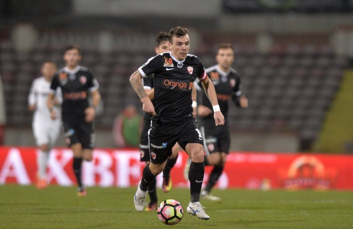 VIDEO și FOTO » Dinamo - Astra 2-2 » Dinamo a avut avantaj de două goluri și un om în plus și a luat două goluri extrem de contestate