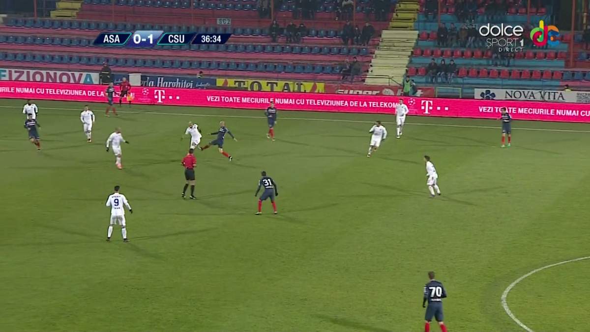 GALERIE FOTO Orbit de furie » Faza pentru care s-a arătat "roșu" direct la ASA - CSU Craiova