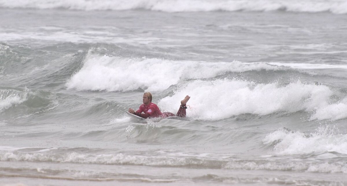 SUPER FOTO Vânătoare de valuri » GSP a participat la o competiție de top la surf: cum se desfășoară