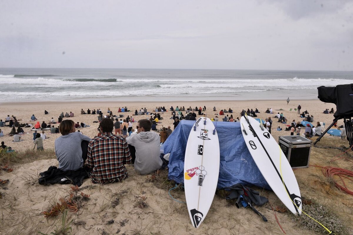 SUPER FOTO Vânătoare de valuri » GSP a participat la o competiție de top la surf: cum se desfășoară