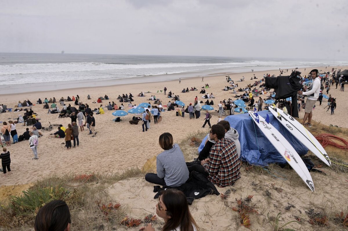 SUPER FOTO Vânătoare de valuri » GSP a participat la o competiție de top la surf: cum se desfășoară