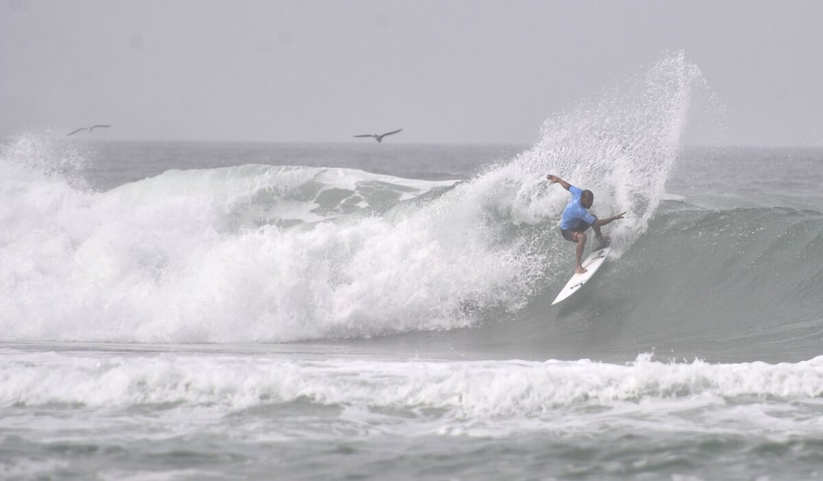 SUPER FOTO Vânătoare de valuri » GSP a participat la o competiție de top la surf: cum se desfășoară
