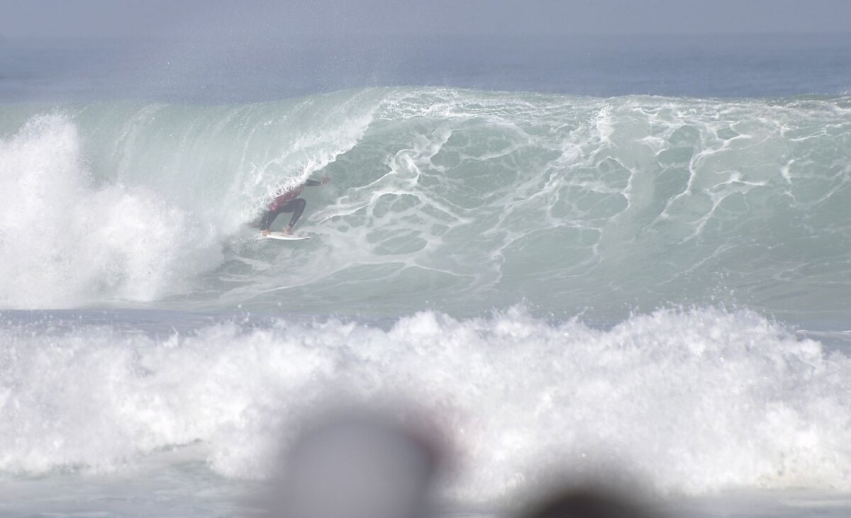 SUPER FOTO Vânătoare de valuri » GSP a participat la o competiție de top la surf: cum se desfășoară