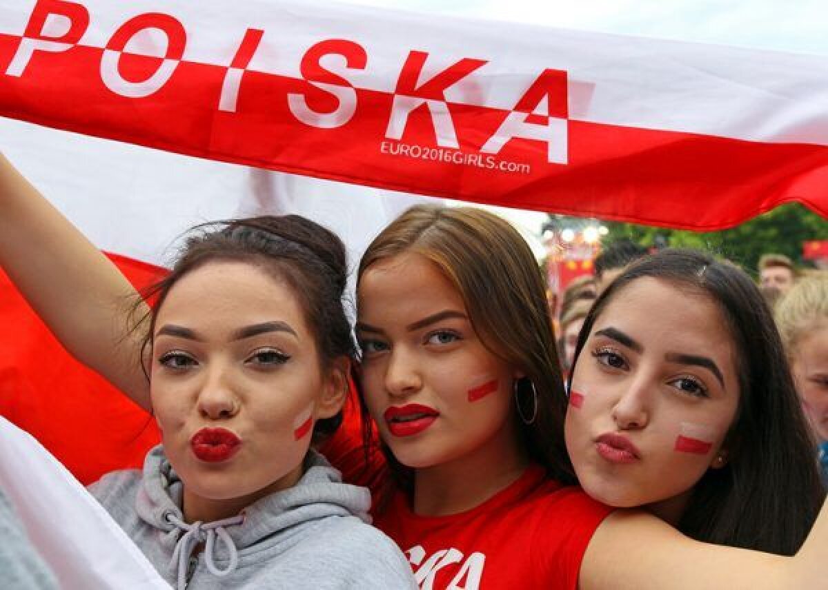 GALERIE FOTO Cu ele ne atacă Polonia :) Cele mai frumoase suportere ale adversarilor României