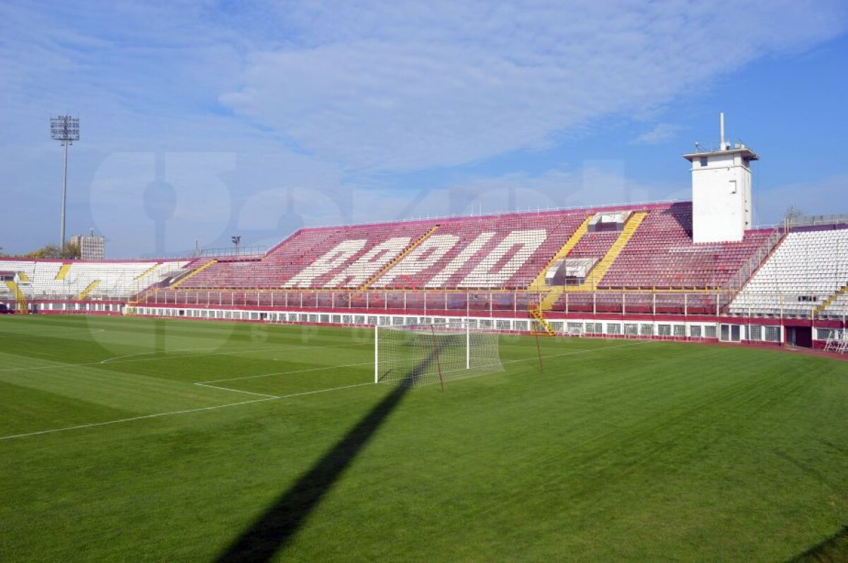 EXCLUSIV VIDEO+FOTO » Vă mai aduceți aminte de ceasurile furate din Giulești? Metoda "ingenioasă" pentru a acoperi golul 