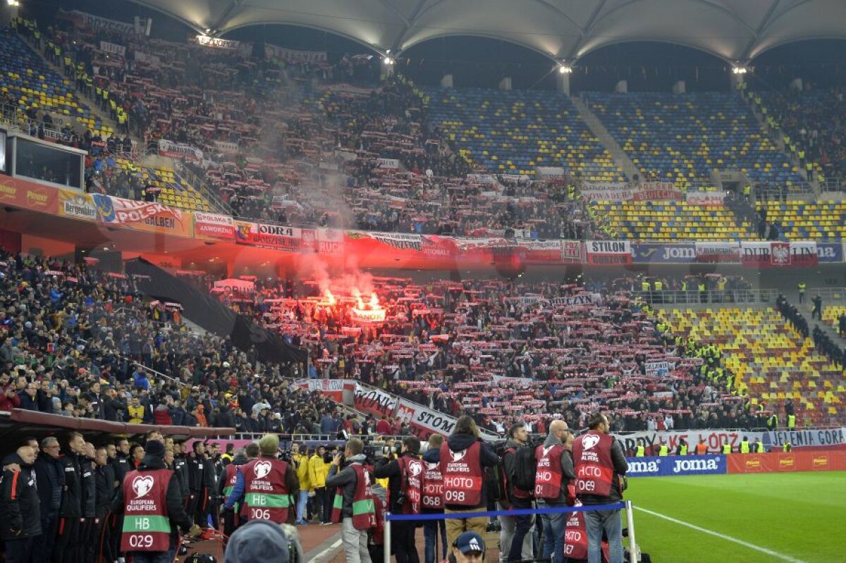 VIDEO+FOTO Două incidente grave în România - Polonia » Lewandowski pus la pământ de petardele românilor