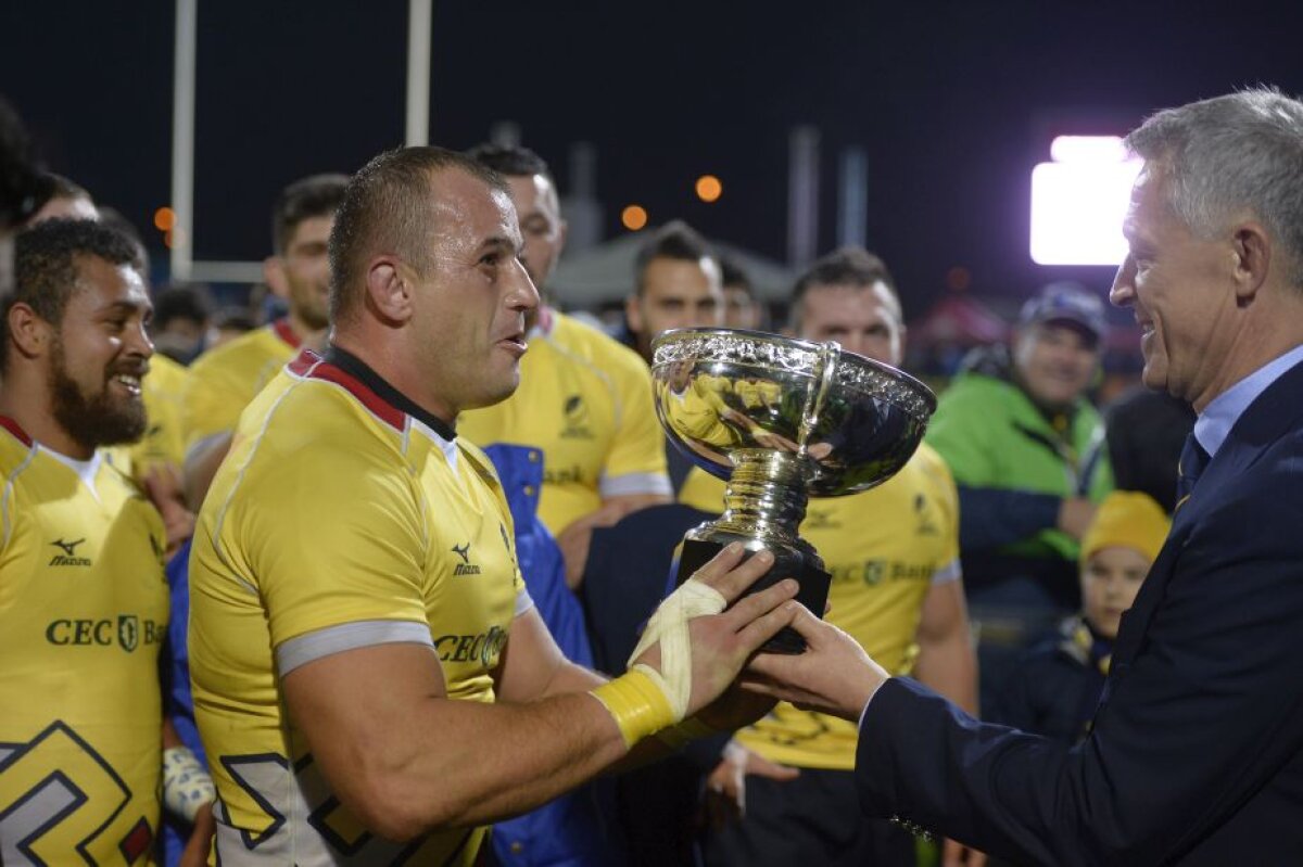 GALERIE FOTO Am doborât americanii » 15 imagini spectaculoase din victoria superbă a "stejarilor" în fața Statelor Unite + Detalii despre noul stadion "Arcul de Triumf"