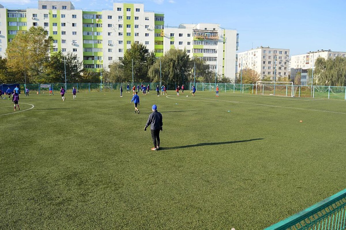 EXCLUSIV GSP.RO a vizitat stadionul principalei favorite la promovarea în Liga 1! Planurile + capitolul la care se aseamănă cu Steaua :)