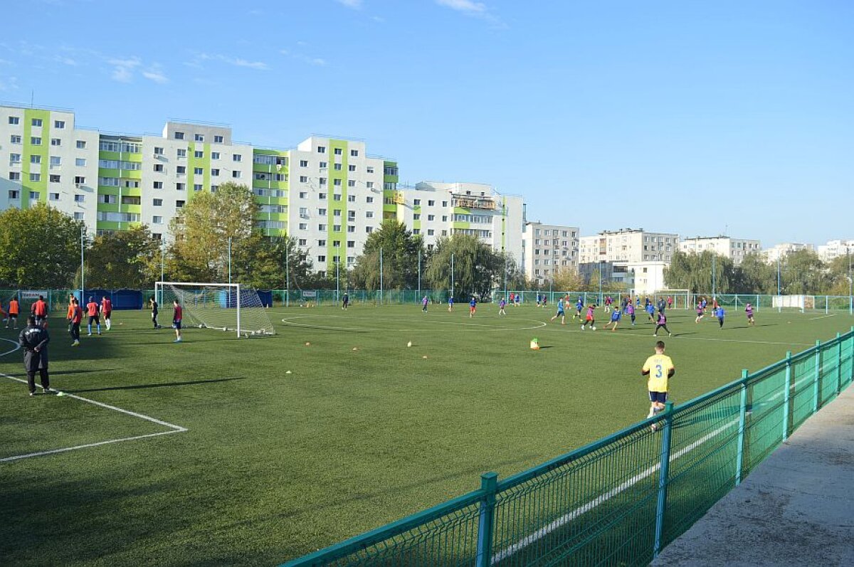 EXCLUSIV GSP.RO a vizitat stadionul principalei favorite la promovarea în Liga 1! Planurile + capitolul la care se aseamănă cu Steaua :)