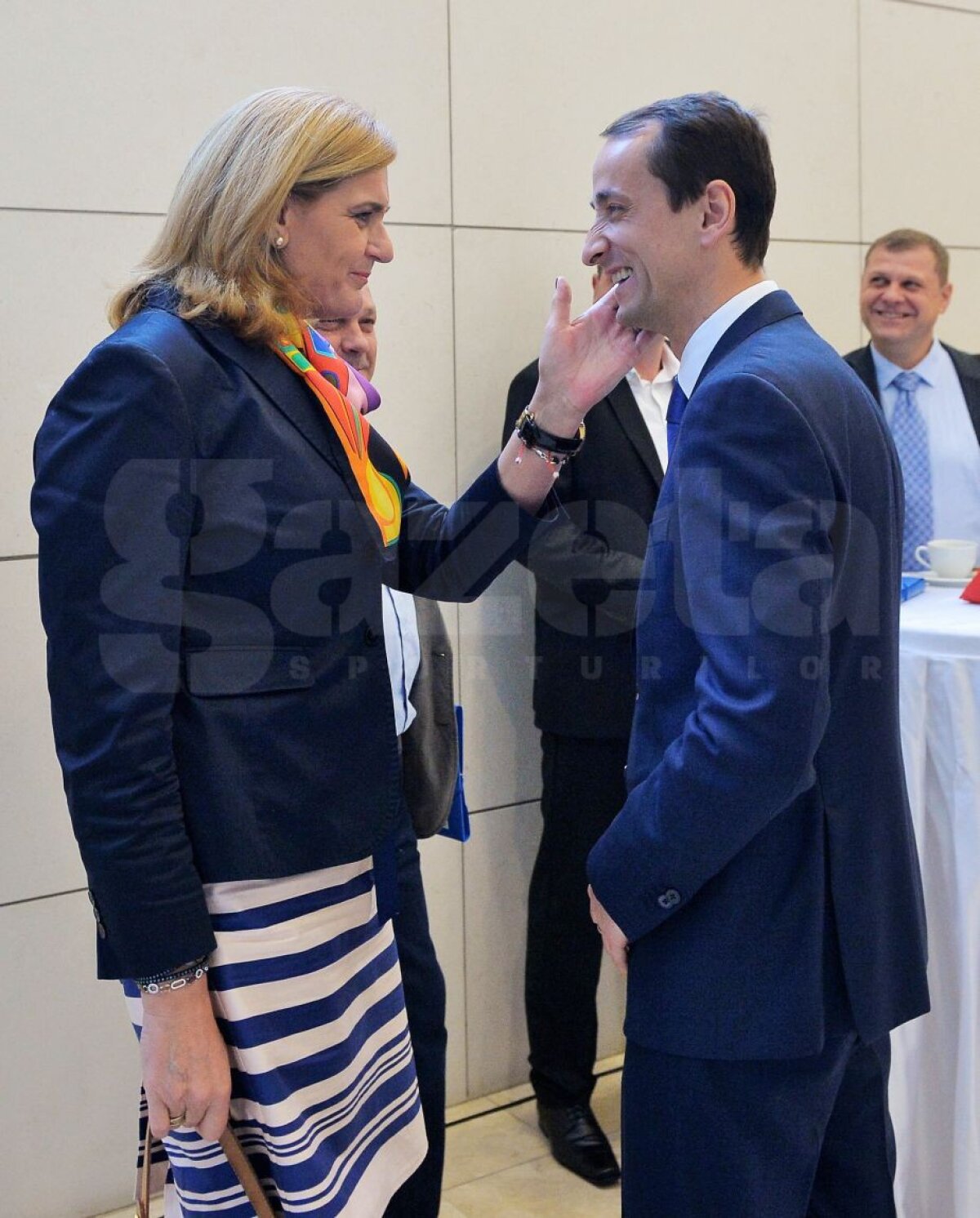 UPDATE FOTO Mihai Covaliu este noul președinte al COSR! Fostul scrimer a triumfat în fața lui Szabo