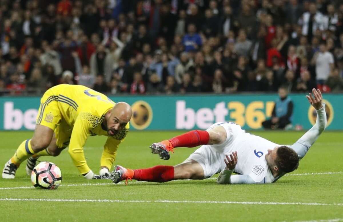 VIDEO și FOTO Amicale de lux între forțele Europei » Meci nebun arbitrat de Hațegan la Londra, între Anglia și Spania
