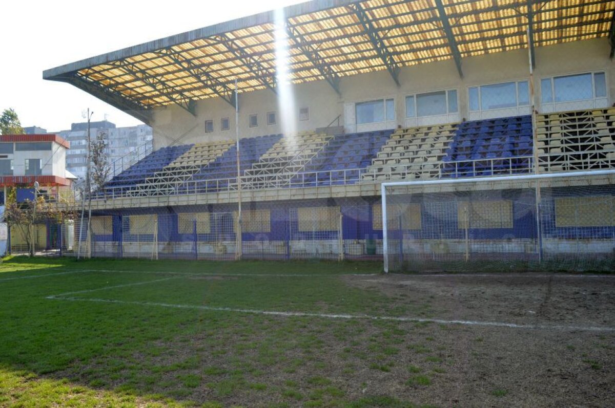 GALERIE FOTO + VIDEO Incursiune spectaculoasă pe stadioanele vechi ale Bucureștiului! Imagini impresionante: cum arată acum baza lui Rocar