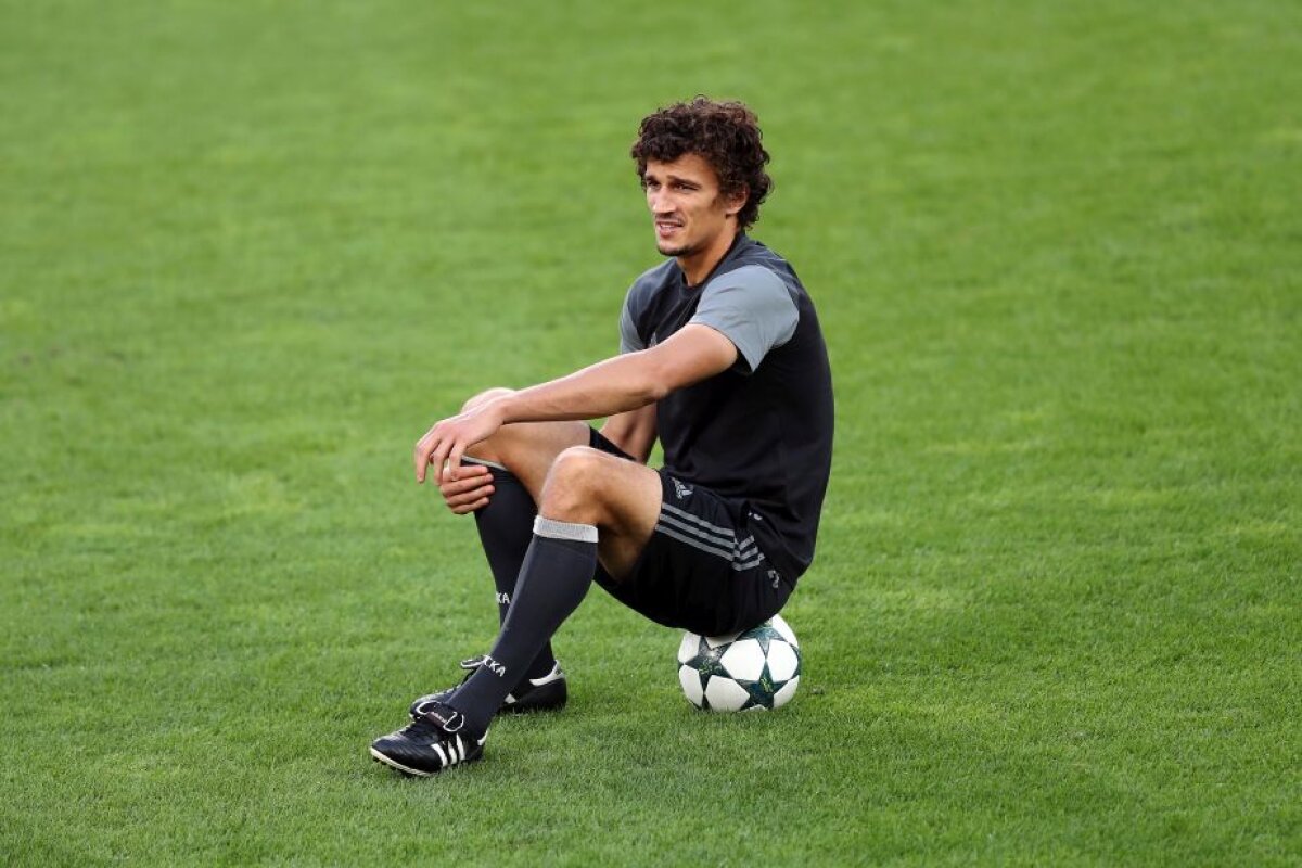 UEFA taie în carne vie: 2 ani suspendare pentru un fotbalist important! Au fost găsite urme de cocaină în corpul lui după un meci de Champions League