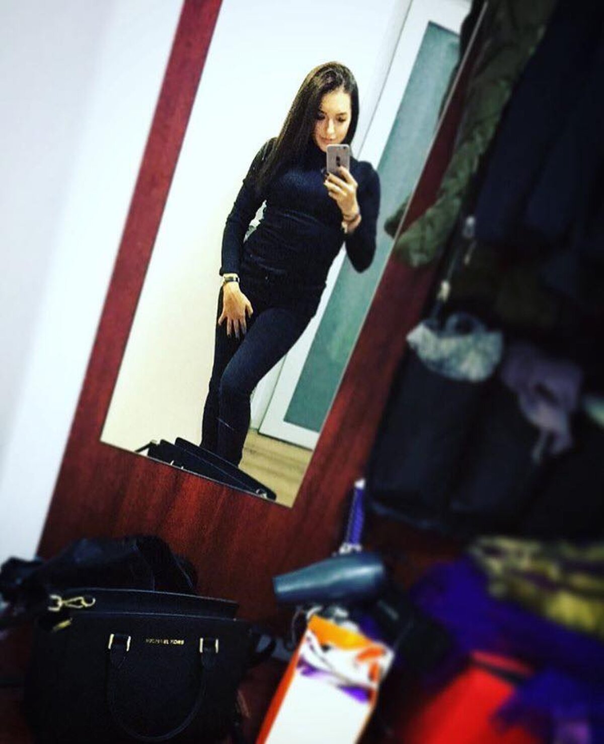 FOTO Miss Larisa! Prima fotografie provocătoare cu Iordache: gimnasta și-a surprins prietenii pe Facebook