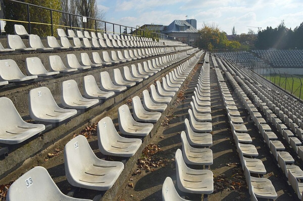 GALERIE FOTO 100 de ani de la înființarea Sportului Studențesc și 96 de la inaugurarea arenei din Regie! Imagini triste de pe stadionul pe care au scris istorie Hagi, Lucescu și Mircea Sandu