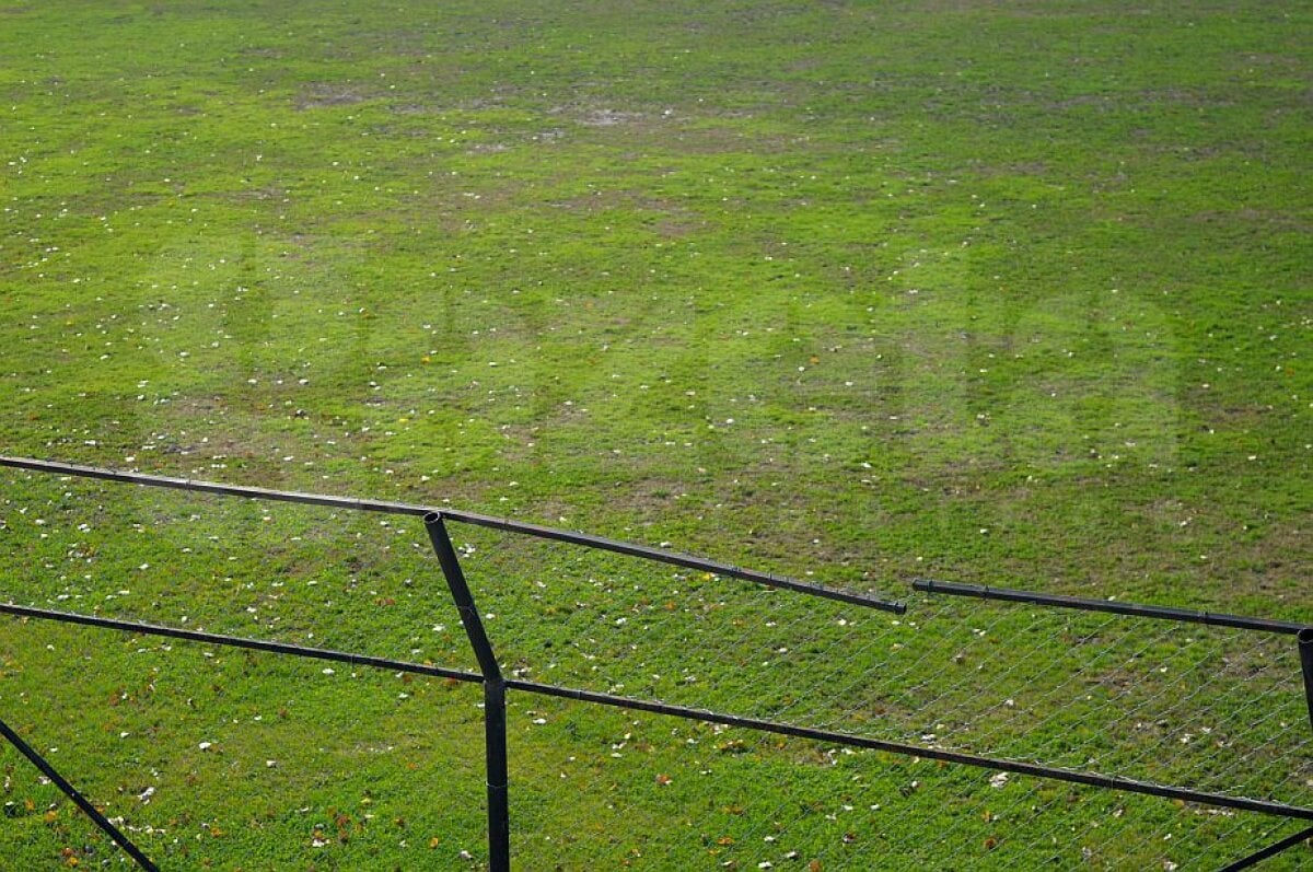 GALERIE FOTO 100 de ani de la înființarea Sportului Studențesc și 96 de la inaugurarea arenei din Regie! Imagini triste de pe stadionul pe care au scris istorie Hagi, Lucescu și Mircea Sandu