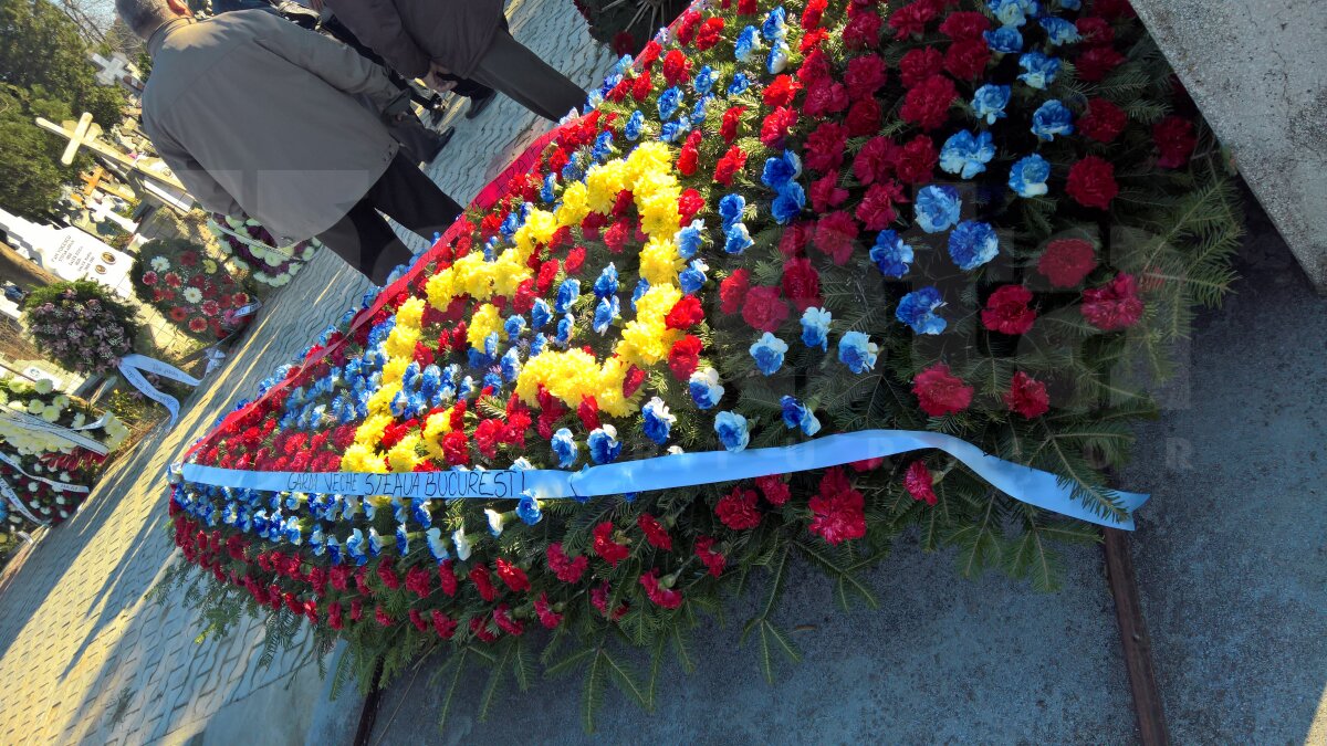 GALERIE FOTO Ultimul omagiu pentru Daniel Prodan » Fostul fotbalist a fost înmormântat azi